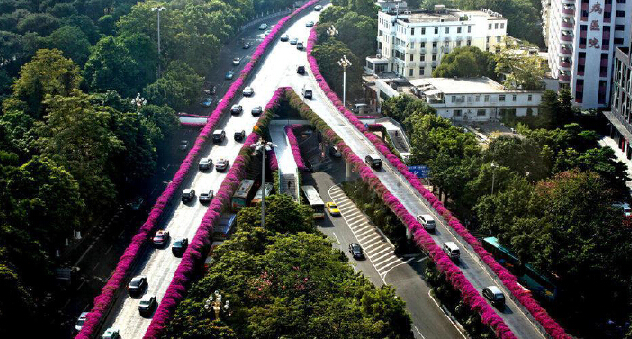 �߼ܘ�G���B�o���g